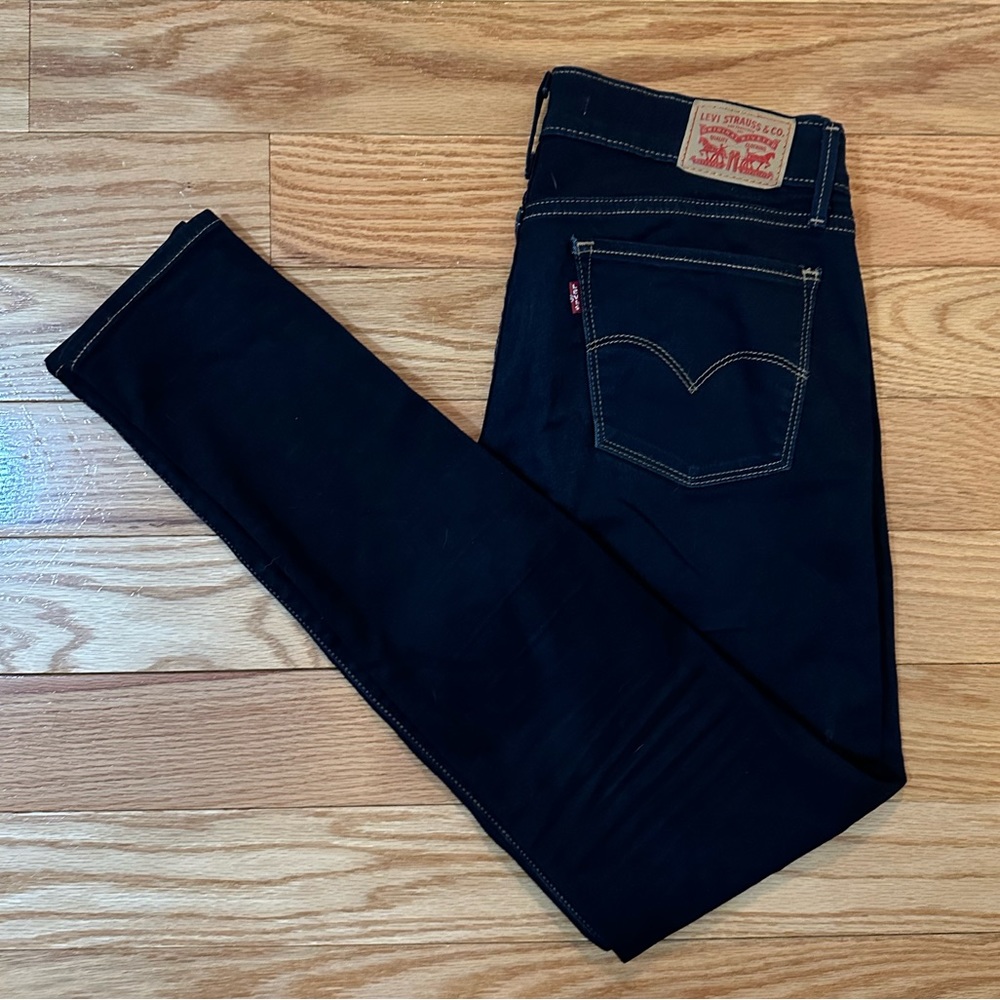 Levi’s 710 Super Skinny Jeans - Size 29
